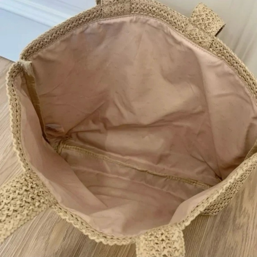 Dior Rattan Tote/Pouch VIP Bundle - Picture 8 of 9